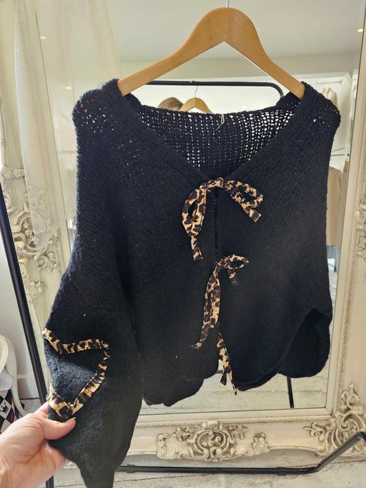 Leopard print heart sleeve detail tie up cardigan in black