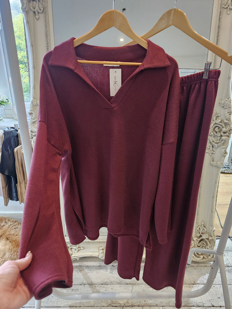 V neck Wide Leg Two piece in Burgundy