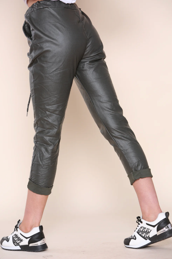 Leather look magic trousers in khaki